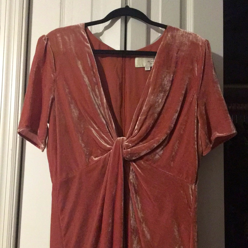 NWT J.O.A. Twist Front Velvet Maxi Dress